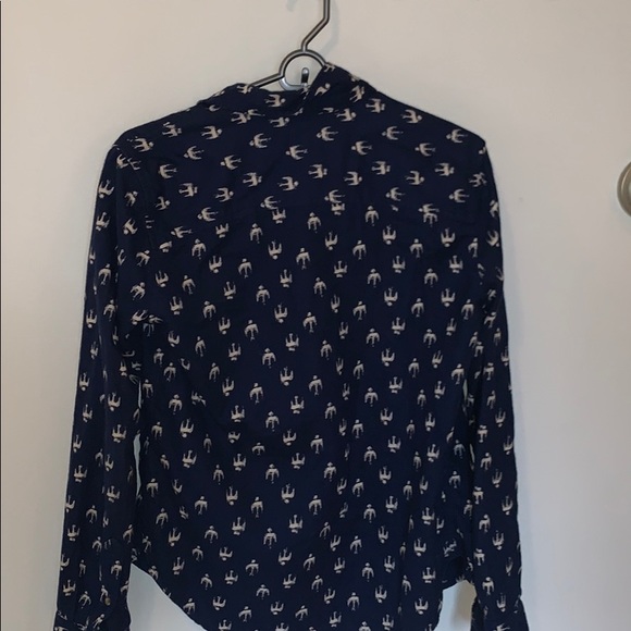 Blue button up with white bird design - Picture 3 of 3